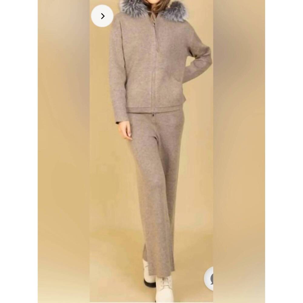 NEW JESSIE LIU straight leg knit sweatpants in khaki